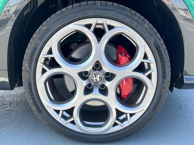 صورة 24 لـ 2025 ALFA Romeo TONALE