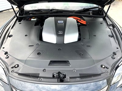 2018 Lexus LS thumbnail 21