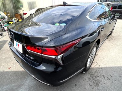 2018 Lexus LS thumbnail 20