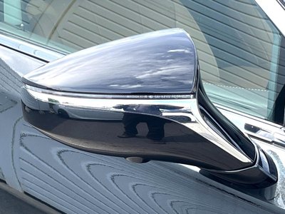 2018 Lexus LS thumbnail 32