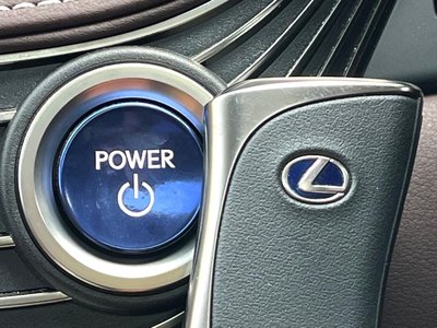 2018 Lexus LS thumbnail 68
