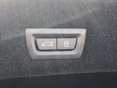 2024 BMW I7 thumbnail 20