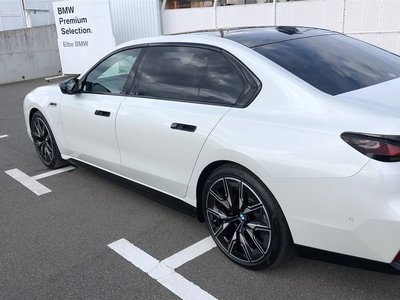 2024 BMW I7 thumbnail 38