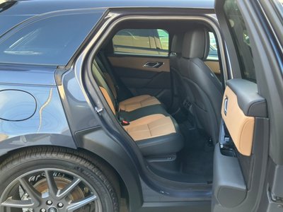 2025 LAND Rover RANGE ROVER VELAR thumbnail 48