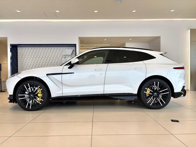 صورة 3 لـ 2023 Aston Martin DBX
