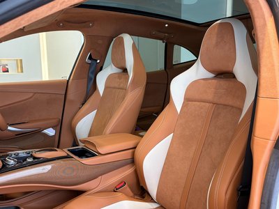صورة 2 لـ 2023 Aston Martin DBX