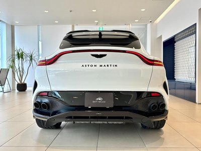 صورة 12 لـ 2023 Aston Martin DBX