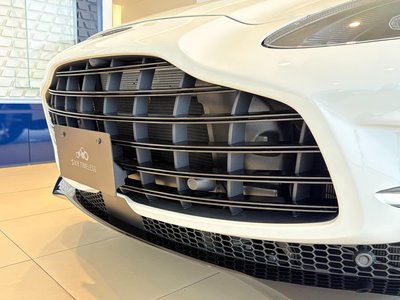 صورة مصغرة 25 لـ 2023 Aston Martin DBX
