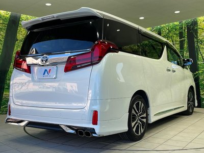 صورة 17 لـ 2023 Toyota ALPHARD