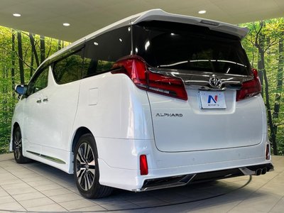 صورة 66 لـ 2023 Toyota ALPHARD