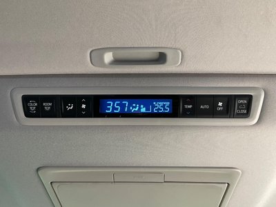صورة 28 لـ 2023 Toyota ALPHARD