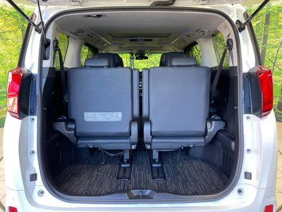 صورة 43 لـ 2023 Toyota ALPHARD
