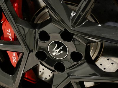 2025 Maserati MC20 CIELO — миниатюра 21