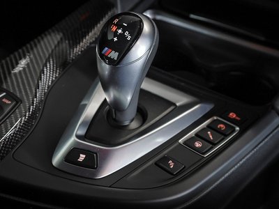 2017 BMW M4 COUPE photo 6