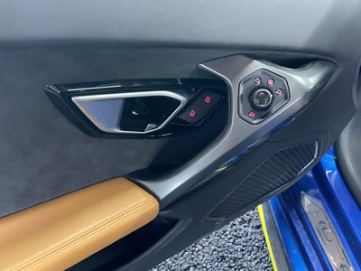 2015 Lamborghini HURACAN 照片 36