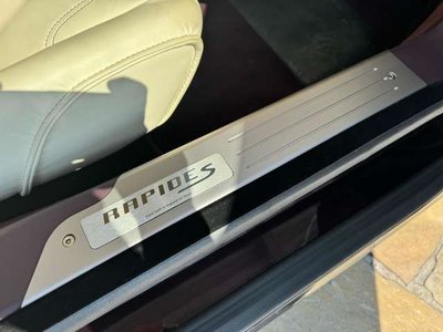 2015 Aston Martin RAPIDE — миниатюра 15
