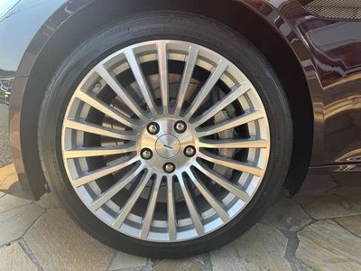 2015 Aston Martin RAPIDE — миниатюра 33
