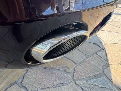 2015 Aston Martin RAPIDE — миниатюра 32