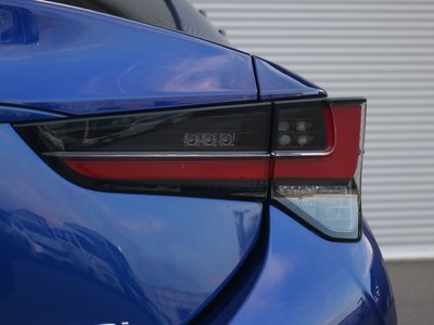 صورة 62 لـ 2019 Lexus RC