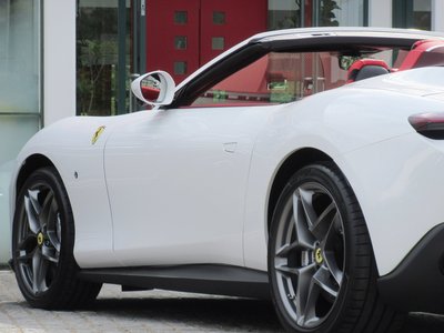2026 Ferrari ROMA SPIDER 缩略图 23