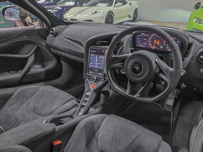 صورة 27 لـ 2019 Mclaren 720S