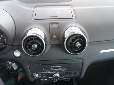 2013 AUDI A1 照片 67