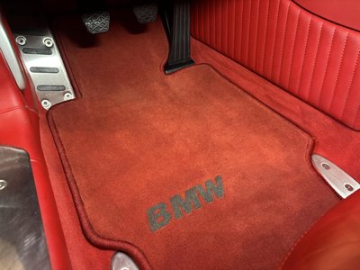 صورة 47 لـ 2000 BMW Z8