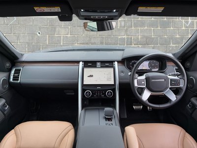 2024 LAND Rover DISCOVERY thumbnail 32