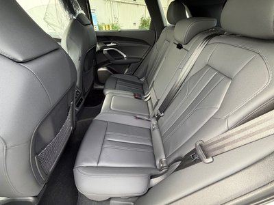 2025 AUDI Q5 photo 10