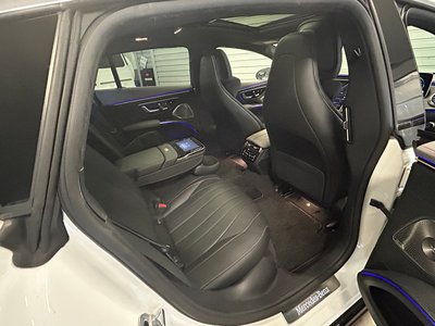 2023 Mercedes-BENZ EQS photo 10