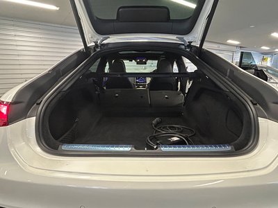 2023 Mercedes-BENZ EQS photo 12