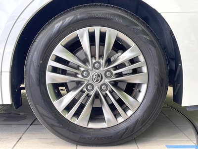 صورة 39 لـ 2024 Toyota ALPHARD