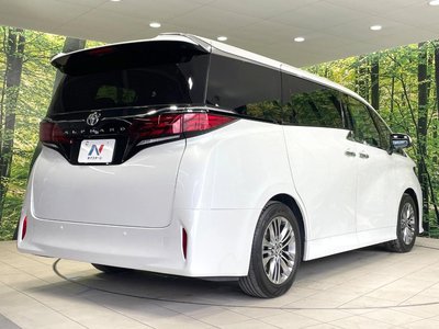 صورة 18 لـ 2024 Toyota ALPHARD
