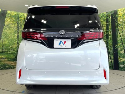 صورة 16 لـ 2024 Toyota ALPHARD
