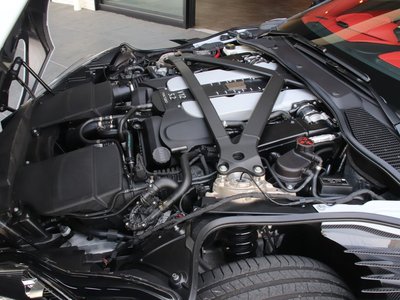 صورة 29 لـ 2024 Aston Martin DBS SUPERLEGGERA VOLANTE