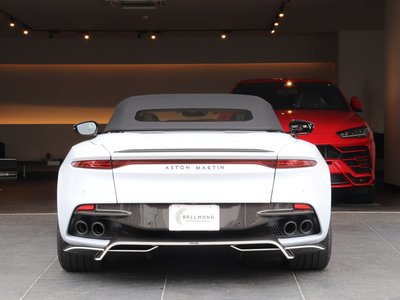 صورة 33 لـ 2024 Aston Martin DBS SUPERLEGGERA VOLANTE