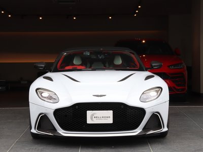 صورة 31 لـ 2024 Aston Martin DBS SUPERLEGGERA VOLANTE