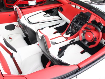 صورة 36 لـ 2024 Aston Martin DBS SUPERLEGGERA VOLANTE