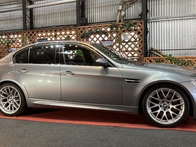 2009 BMW M3 SEDAN 照片 11