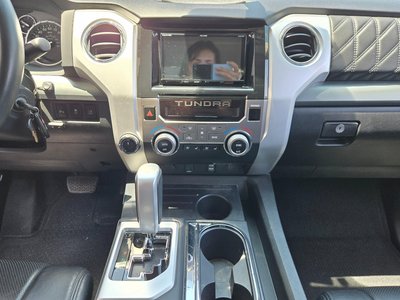 2014 Toyota TUNDRA thumbnail 21