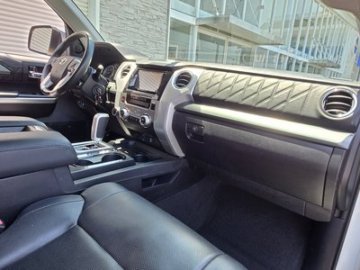 2014 Toyota TUNDRA thumbnail 27