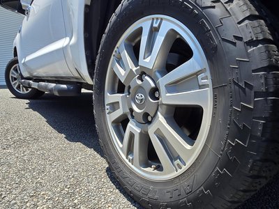 2014 Toyota TUNDRA 照片 12