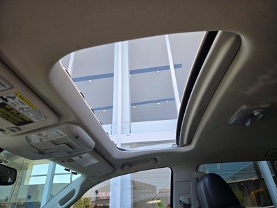 2014 Toyota TUNDRA thumbnail 43