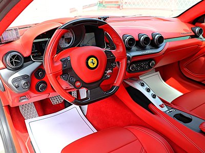 2014 Ferrari F12 BERLINETTA 缩略图 9