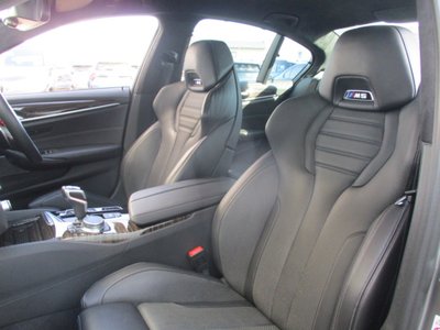 صورة مصغرة 32 لـ 2019 BMW M5