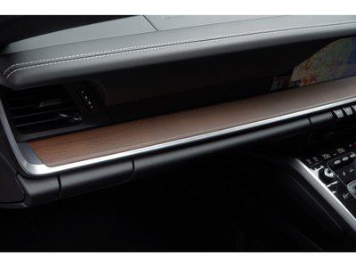 2020 Porsche 911 thumbnail 36
