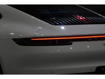 2020 Porsche 911 thumbnail 26
