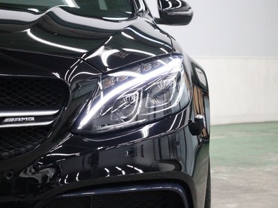 صورة 37 لـ 2015 Mercedes-BENZ C-CLASS AMG