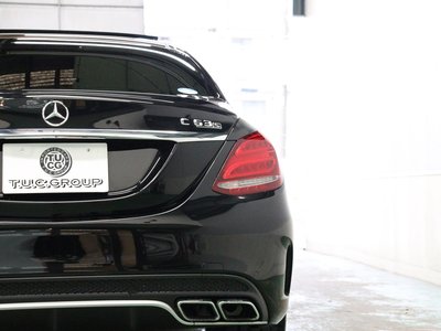 صورة 34 لـ 2015 Mercedes-BENZ C-CLASS AMG