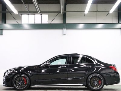صورة 42 لـ 2015 Mercedes-BENZ C-CLASS AMG
